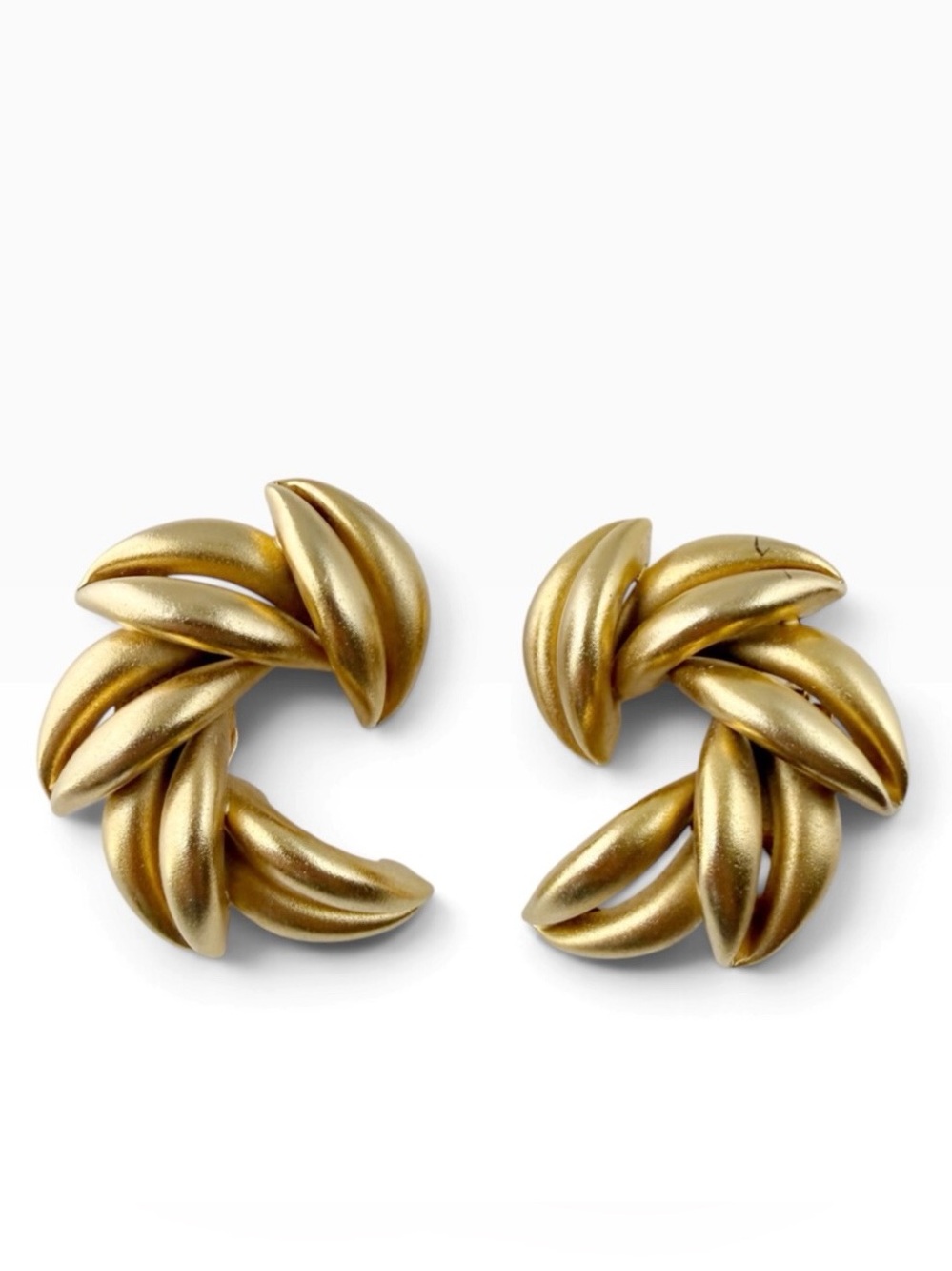 Vintage Modernist Curved Ear Climber Puffy Matte Goldtone Clip On Earrings